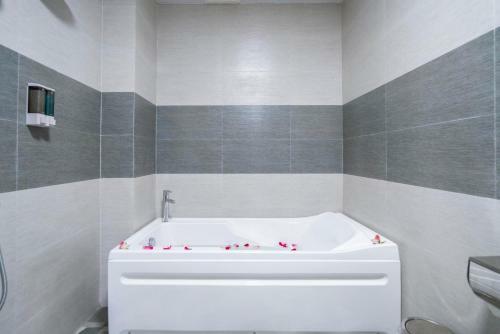 Blue Star Hotel