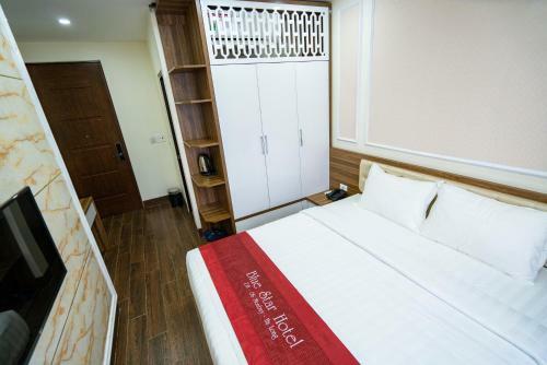Blue Star Hotel