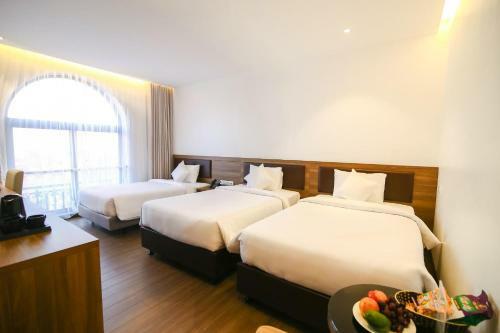 Newyork Hotel