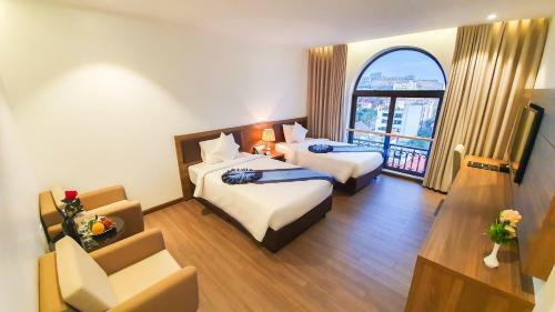 Newyork Hotel
