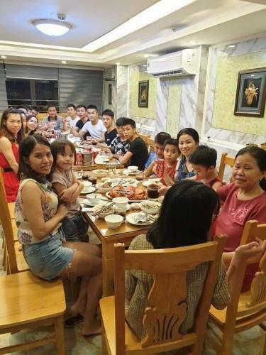 Hotel Kh�ch S?n Duy Anh H? Long