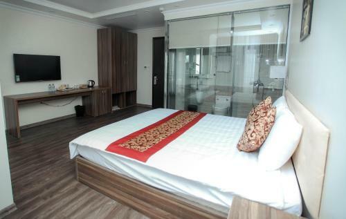 H? Long Legend Hotel
