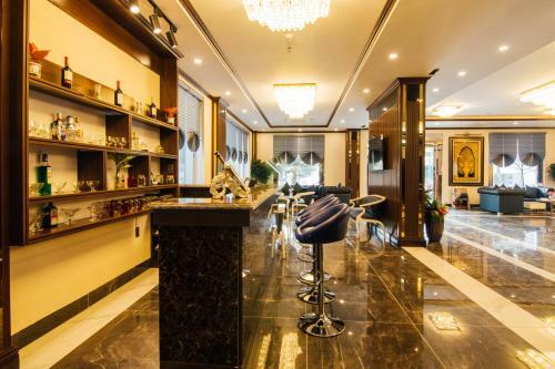 Jayden Hotel Halong