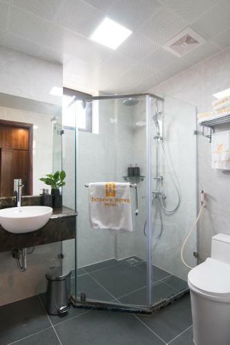 Jayden Hotel Halong