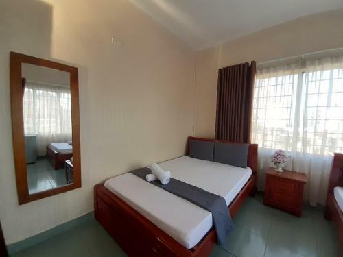 Amy Hostel Hue