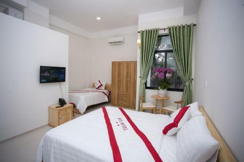 Hue Classic Hotel