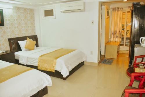 Hue Harmony Hotel
