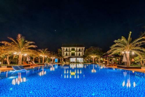 Hotel Hon Ba Lagi Beach Resort