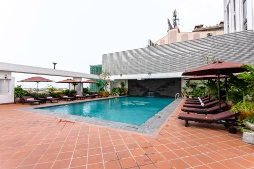 White Lotus Hue Hotel