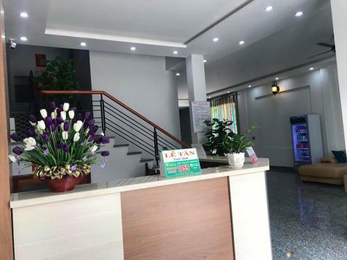 Hotel Kh�ch S?n Ph??ng Anh