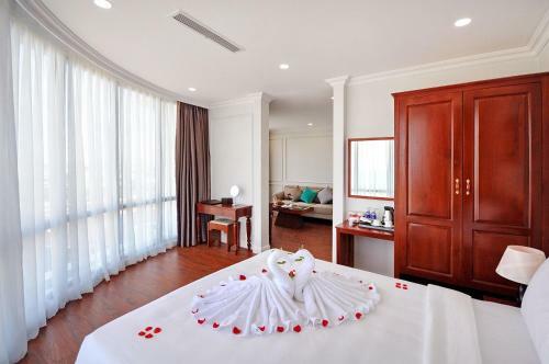 Sunflower Hotel Ph� Y�n