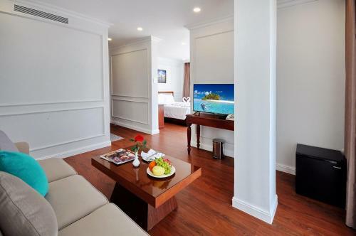 Sunflower Hotel Ph� Y�n