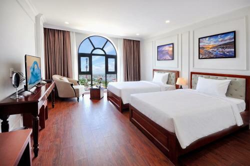 Sunflower Hotel Ph� Y�n