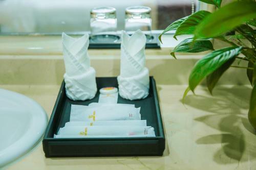 Luxury6 Hotel