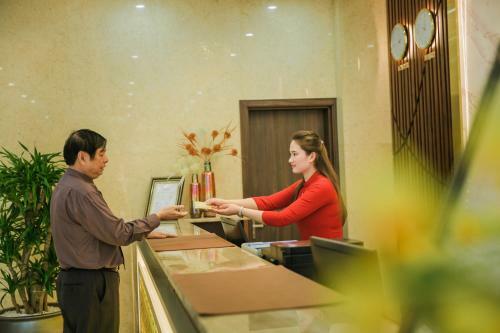 Luxury6 Hotel