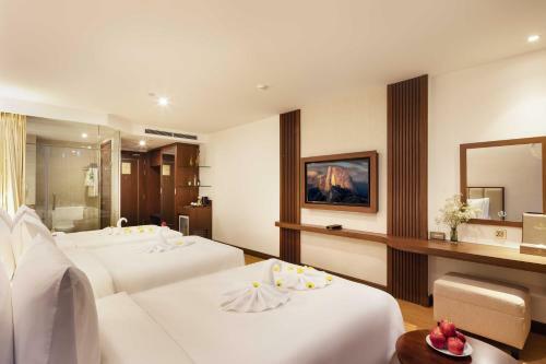 Regalia Gold Hotel
