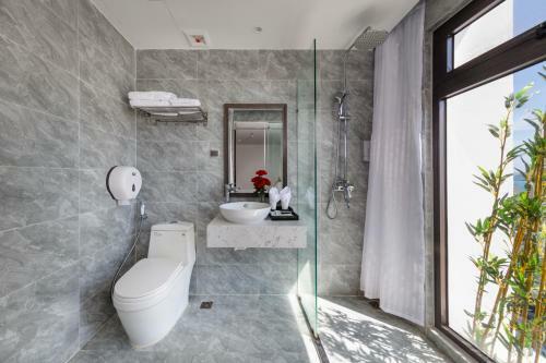 Ivy Hotel Nha Trang