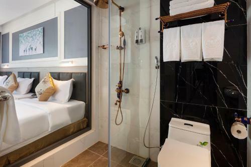 Ruby Hotel