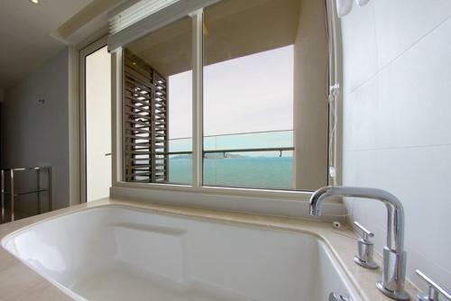 Apartamento Nha Trang Beachfront Hotel