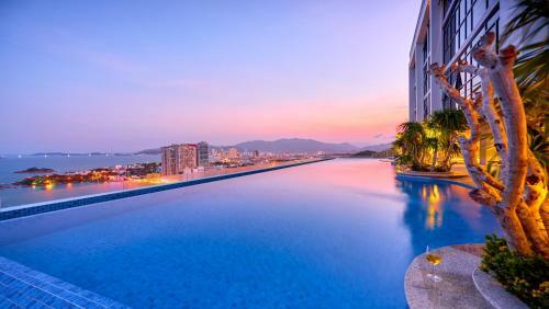 Apartamento Scenia Bay Residences