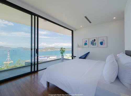 The Bridge Luxury Villa Nha Trang