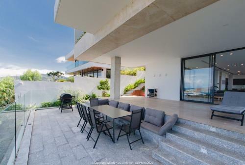 The Bridge Luxury Villa Nha Trang