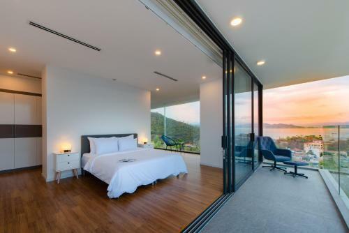The Bridge Luxury Villa Nha Trang