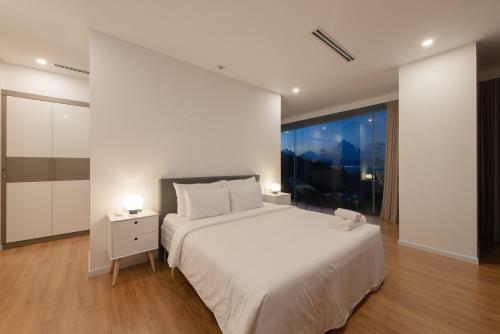 The Bridge Luxury Villa Nha Trang