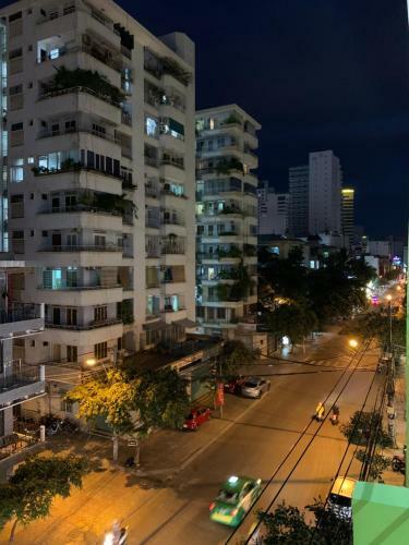 Hotel C?n H? Cho Thu�
