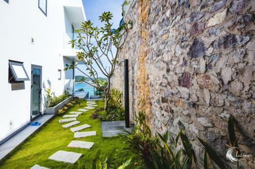 Lucina Villa Nha Trang