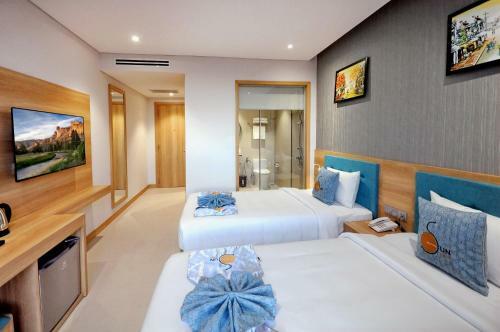 Sun Kiss Hotel
