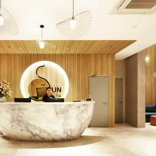 Sun Kiss Hotel