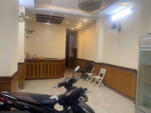 H??ng D??ng Hotel