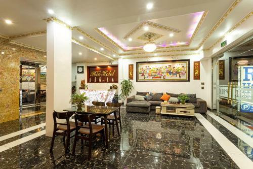 Rio Hotel