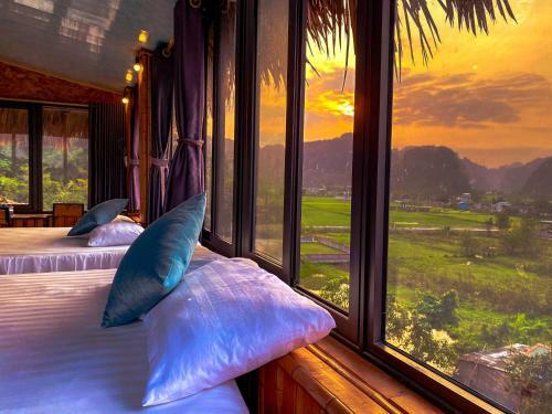 Hang Mua Bamboo Homestay