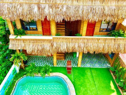 Hang Mua Bamboo Homestay