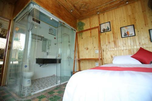 Hang Mua Bamboo Homestay