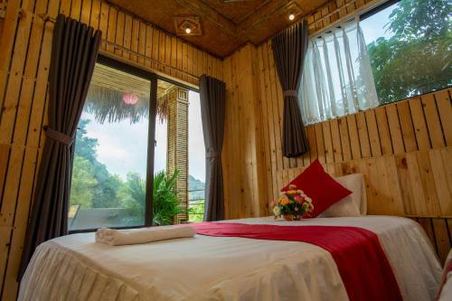 Hang Mua Bamboo Homestay