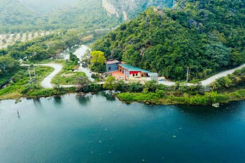 Albergue Trang An Freedom Hood