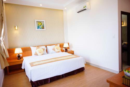 N? Ho�ng Hotel