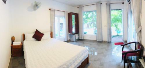 Hotel Her Bungalow