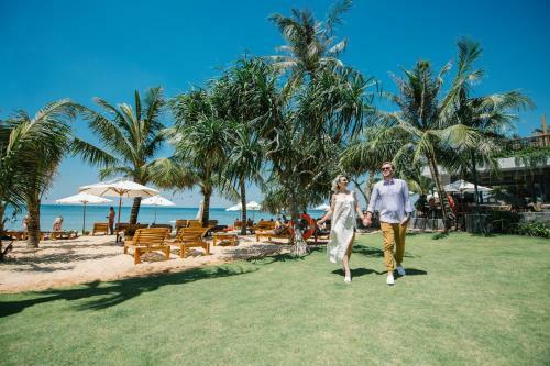Hotel Sunset Beach Resort And Spa