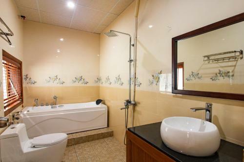 Caesar Phu Quoc Hotel