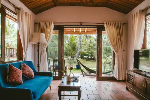 Hotel Thanh Kieu Beach Resort