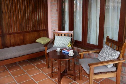 Hotel Thanh Kieu Beach Resort