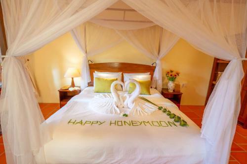 Hotel Thanh Kieu Beach Resort