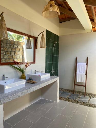 Hotel Thanh Kieu Beach Resort
