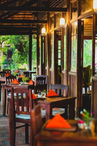 Hotel Thanh Kieu Beach Resort