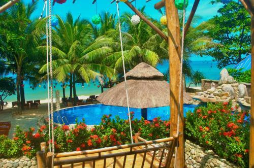 Hotel Coral Bay Resort