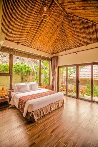 Hotel Coral Bay Resort